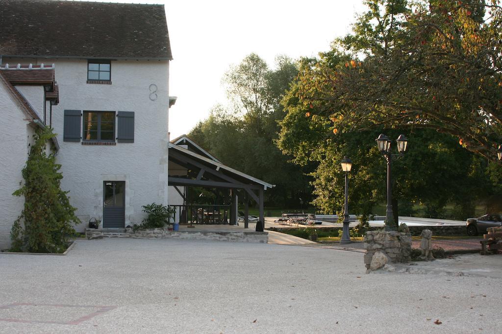 Le Petit Moulin Bed and Breakfast Faverelles Esterno foto